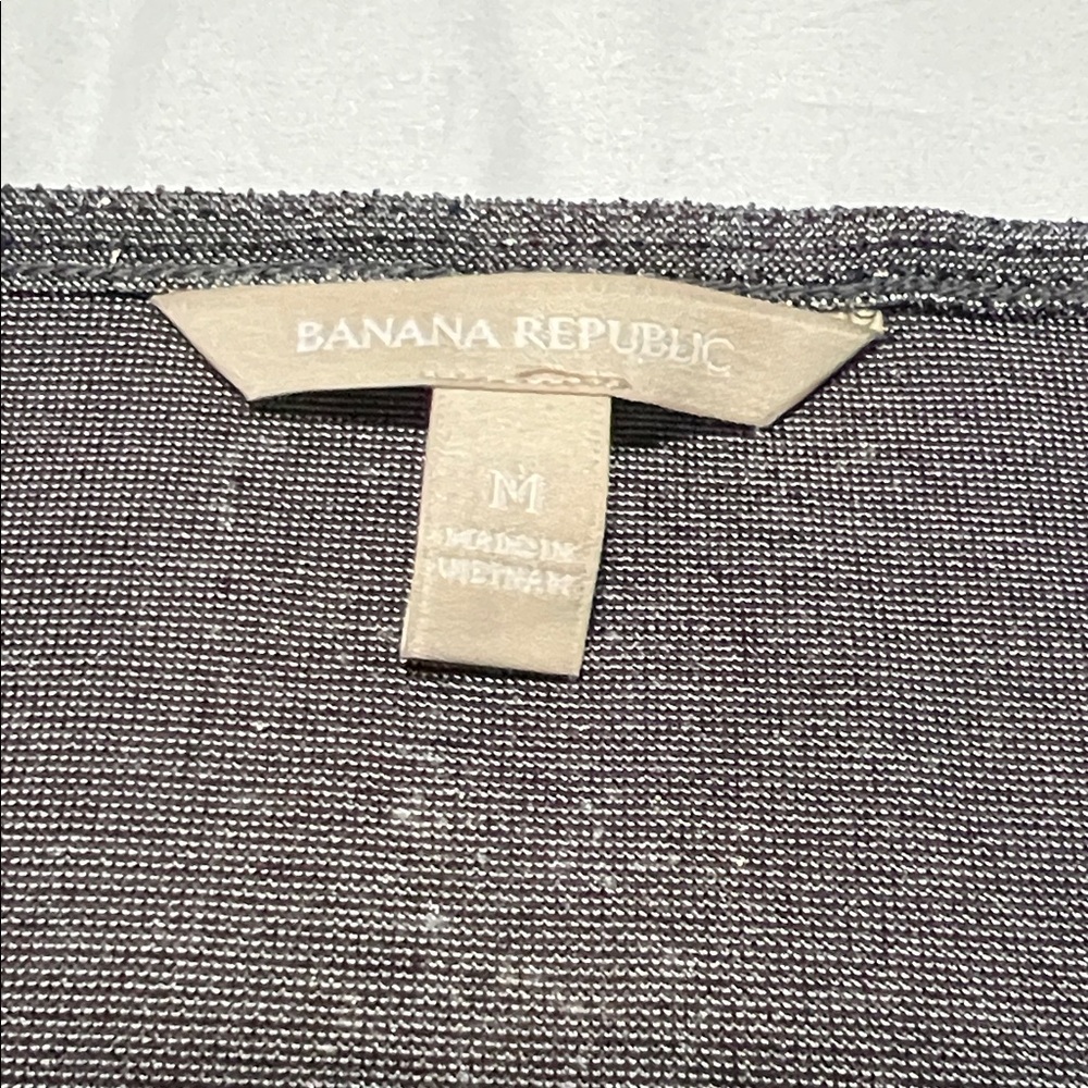 Banana Republic Long Sleeve Shimmery Metallic Gray Knit Top - size M - Picture 2 of 7